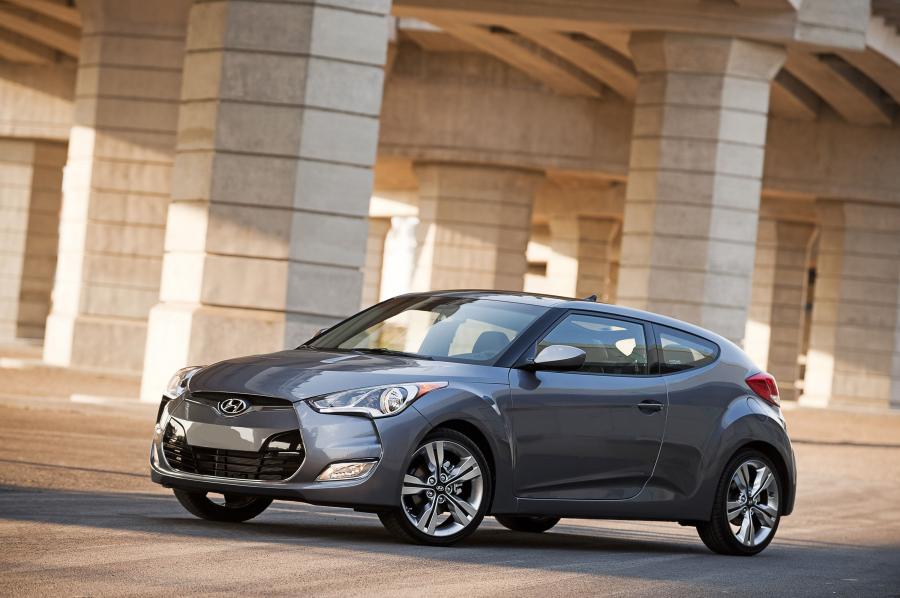  Hyundai Veloster 2011 года  (фото 163 из 184)